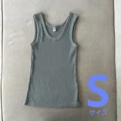 UNIQLO タンクトップ　s