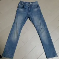 H&M テーパードデニムパンツ EUR 140