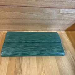 ルイヴィトン エピ 長財布 グリーン ボルネオグリーン ヴィンテージ