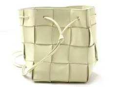美品✨Bottega Veneta ボッテガヴェネタスモールカセット バケット
