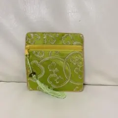 台湾　タッセル付きミニポーチ　黄緑