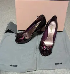 miu miu エナメル オープントゥ パンプス リボン34のサムネイル