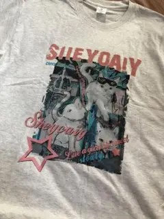 新品未使用　猫　プリント　tシャツ