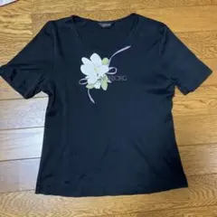 INGEBORG インゲボルグ 花柄プリント Tシャツ ブラッMサイズのサムネイル