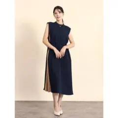 Noela WEB限定 袖スリットワンピース Mサイズ ネイビー　ベルトセット Noela WEB限定 袖スリットワンピース Mサイズ ネイビー ベルトセット