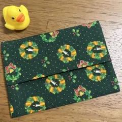 クリスマスリース柄　ポケットティッシュケース　ハンドメイド