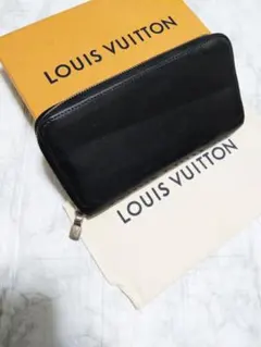 ❴希少❵良品！ヴィトン　ノマド　ジッピーウォレット