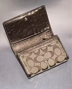 早い者勝ち　COACH コーチ 財布 サットン シグネチャー 2つ折財布