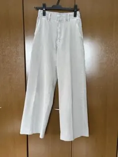 UNIQLOトラウザージーンズ