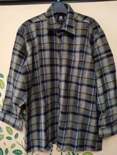 メンズ　シャツ　Ｌサイズ　中古品