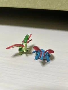 フライゴンとボーマンダー フィギュア モンコレ