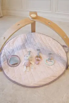 Item thumbnail for item 55b7433f-c641-47c8-aef5-63c10b2eb00d