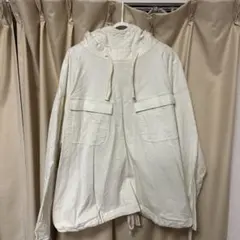 ホワイト フード付き パーカー