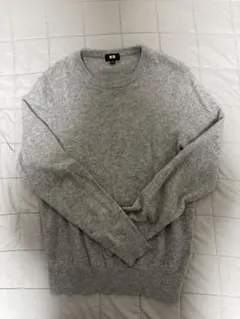 UNIQLO グレー ニットセーター Mサイズ　カシミヤ100%