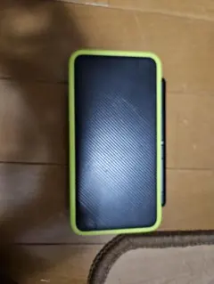 New 2DS LL 本体 黒と緑