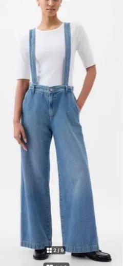 【最終値下げ】GAP サスペンダー付きストレートデニムパンツのサムネイル