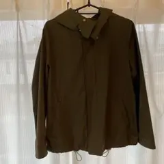 オリーブ色 マウンテンパーカー M