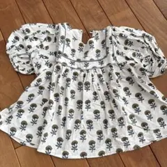 2025年最新】apolina ブラウスの人気アイテム - メルカリ