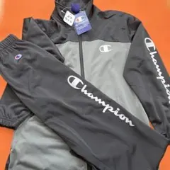 新品⭐︎ジャージ上下　150㎝　チャンピオン　ブラック✖️チャコール