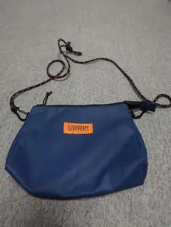 【UNIVERSAL OVERALL】コンパクトサコッシュショルダーバッグ