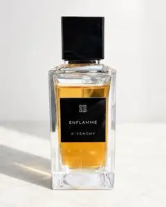 ド ジバンシイ タパジュール オーデバルファム 100ml 新品/国内購入