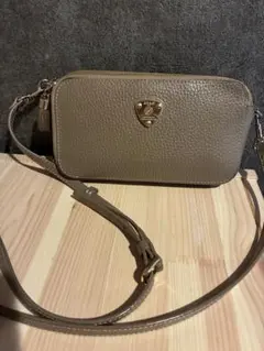 Item thumbnail for item 83354330-ce46-4934-a2c6-ae2a1e94307c