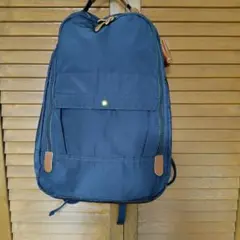 新品】toleur トーラ リュックサック ネイビー 男女兼用 多機能 軽量 