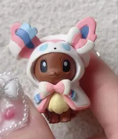 ポケモンセンター ポンチョを着たイーブイ ニンフィア ポンチョ ぬいぐるみ ポケモンセンター】イーブイポンチョシリーズ ニンフィア