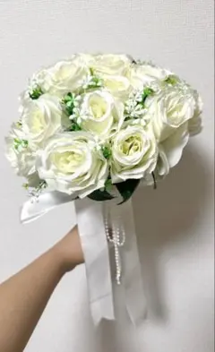 ホワイト 造花 ラウンドブーケとブートニアセット