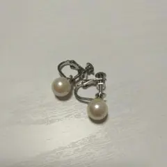 Item thumbnail for item d0a62779-627e-490f-887e-b96c0ea2bfa2