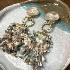 イヤリング　オリジナル　アクセサリー　ハンドメイド　一点もの