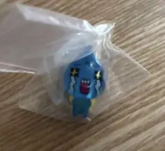 なみだくん　めじるしアクセサリー　ガチャガチャ　なみだ君　しずくちゃん