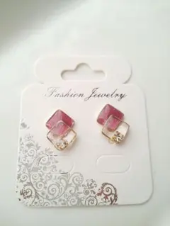 Wスクエア×ビジューピアス(パールローズ×クリア)