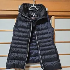 黒いベスト・キルティング