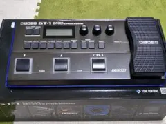 BOSS GT-1 マルチエフェクター他、教本含むのサムネイル