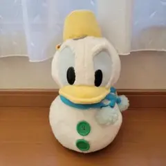 ドナルドダック 雪だるま型ぬいぐるみ
