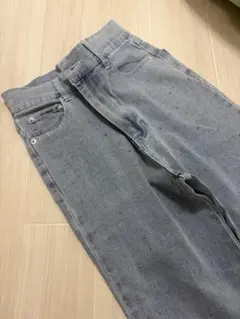 新品未使用　ビジュー付き デニム　フレアパンツ S キラキラデニムのサムネイル