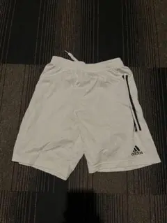adidas ホワイト ハーフパンツ Lサイズ　ドイツ代表チック