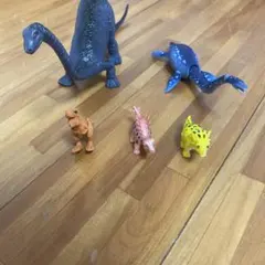 恐竜フィギュア 5体セット