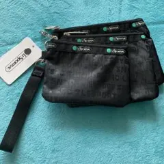 新品レスポートサック　スヌーピー 3連ポーチ　70周年記念