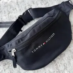Tory Burch ボディバッグ ウエストポーチ ネイビー - メルカリ