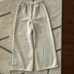 GU パフスウェットバギーパンツ　白　M