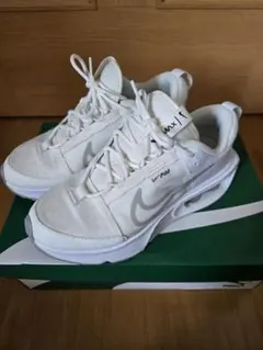 Nike Air Max 1 ホワイトスニーカー