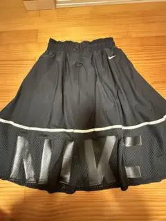 NIKE フレアスカート ブラック メッシュロゴのサムネイル