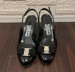 FERRAGAMO ブラック スリングバックパンプス　お値下げ❣️