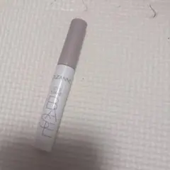 セザンヌ　アイメイクベース