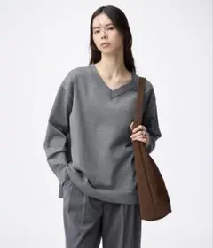 GU オーバーサイズVネックニットプルオーバーZ Sグレー