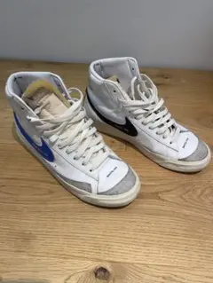 Nike Blazer Mid ホワイト/ブルー/ブラック