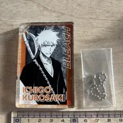 BLEACH ドミノ風 アクリルキーホルダー 黒崎一護 - メルカリ
