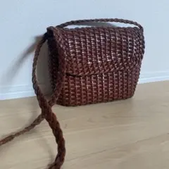 ブラウン編み込みショルダーバッグ　ヴィンテージ